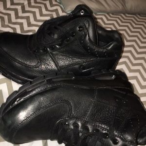 Black nike boots for the winter!